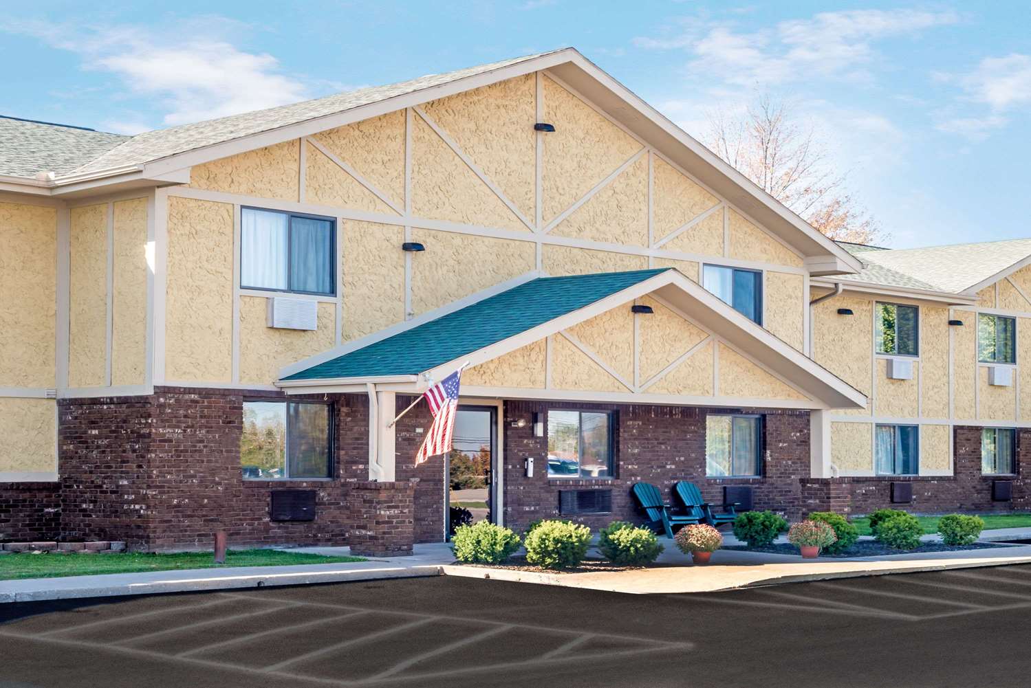 Super 8 by Wyndham Maysville KY 28/35