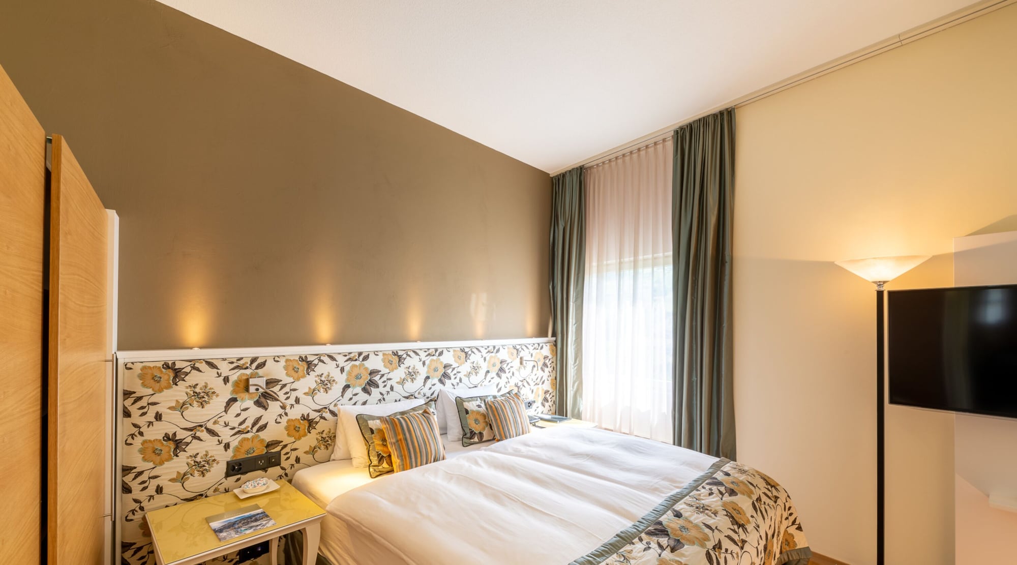 Loft, Suite, Double Bed, Sofa, Corner