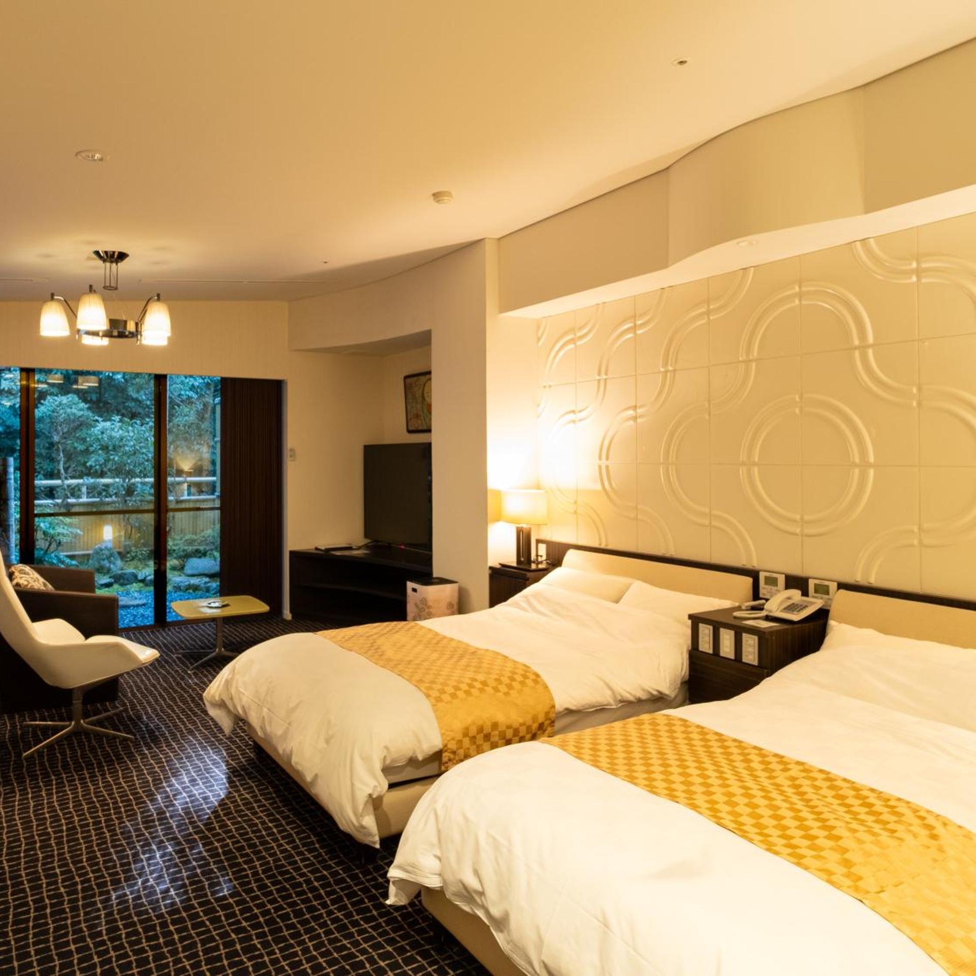 Room, Twin Beds, Outdoor Bath