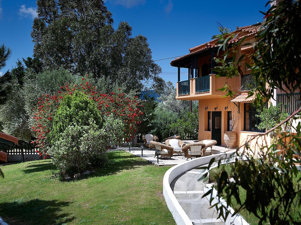 Ledra Samos Hotel 48/60