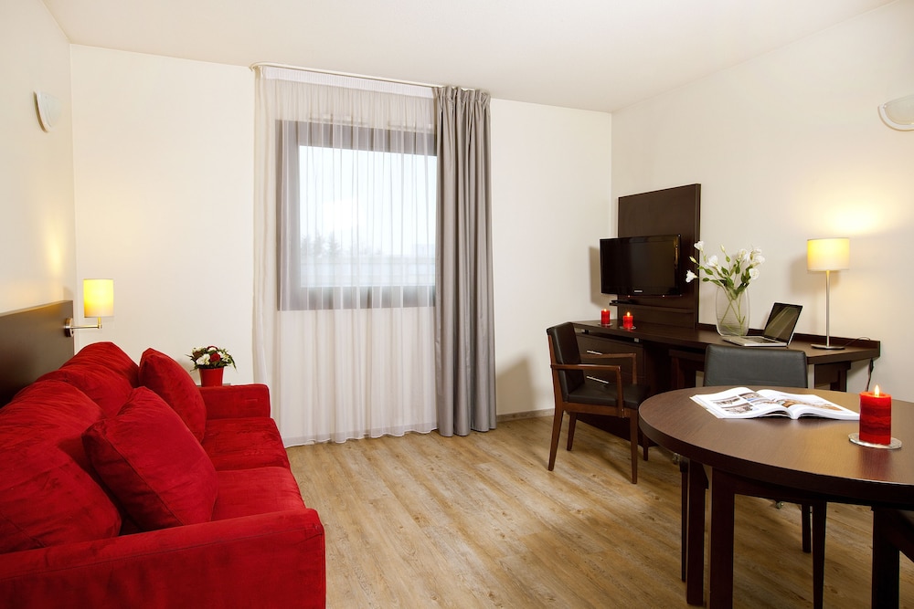 Residhome Toulouse Tolosa 33/56