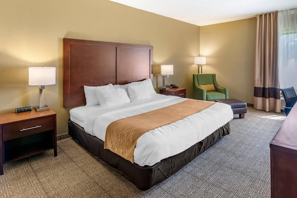 Standard, King Bed