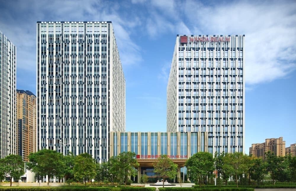 Wanda Realm Bozhou 2/59