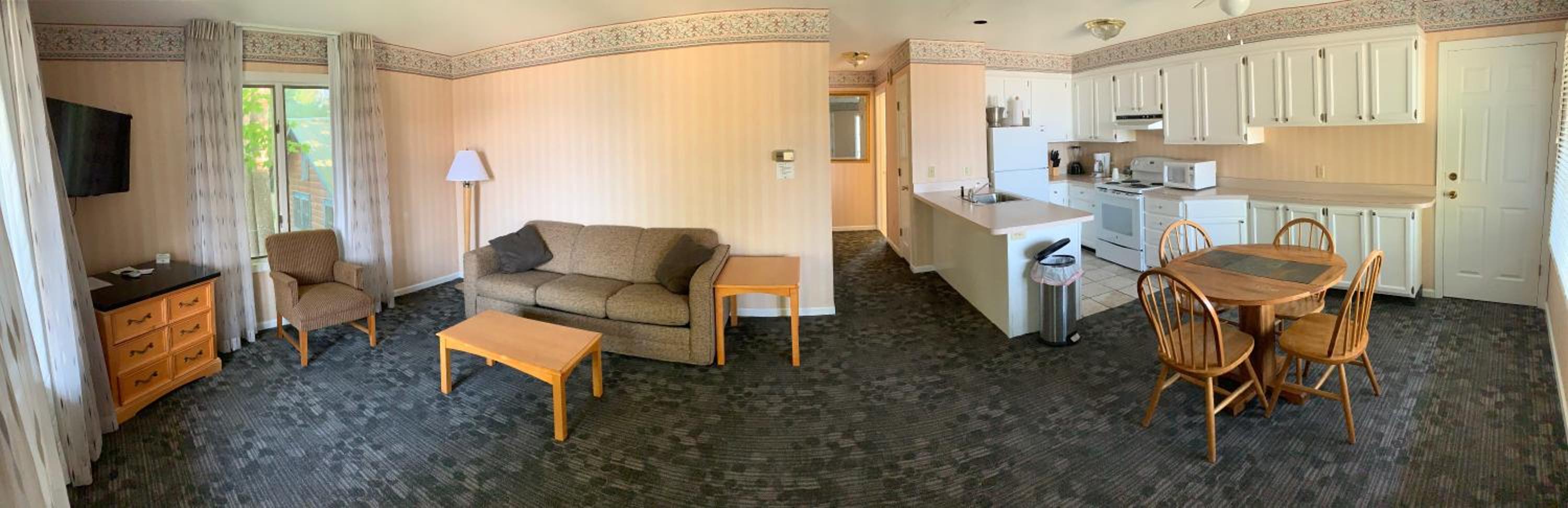 Marine Village Resort 30/51