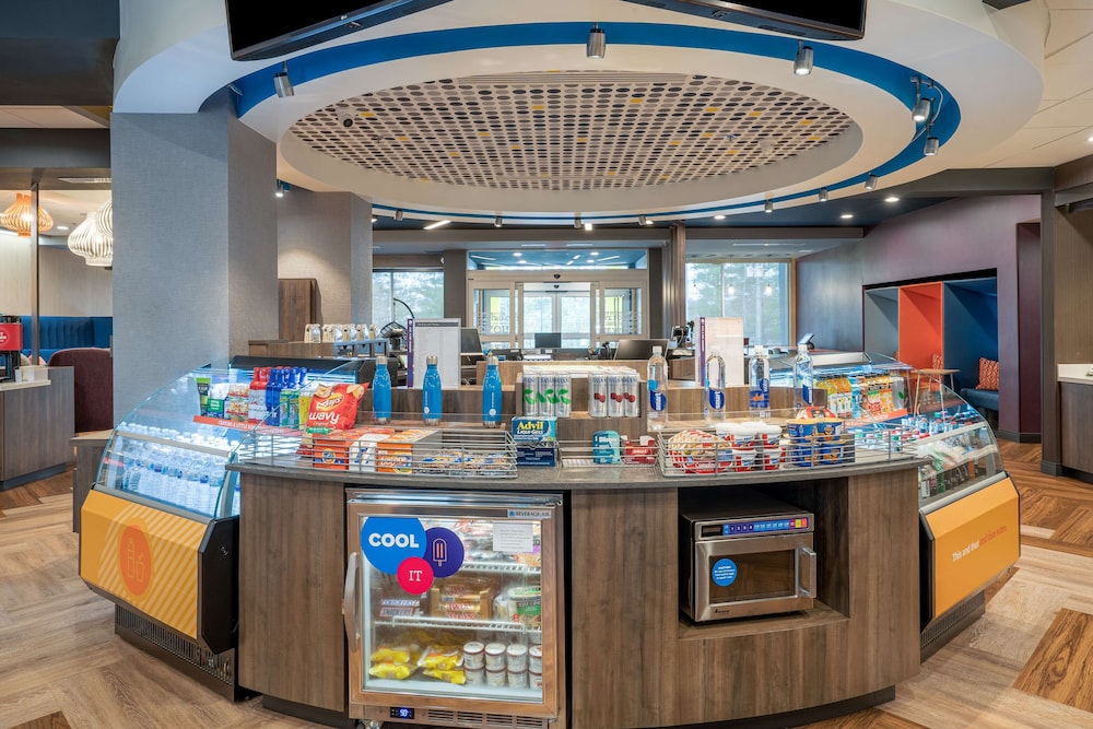 Tru By Hilton Knoxville North I 75 34/38