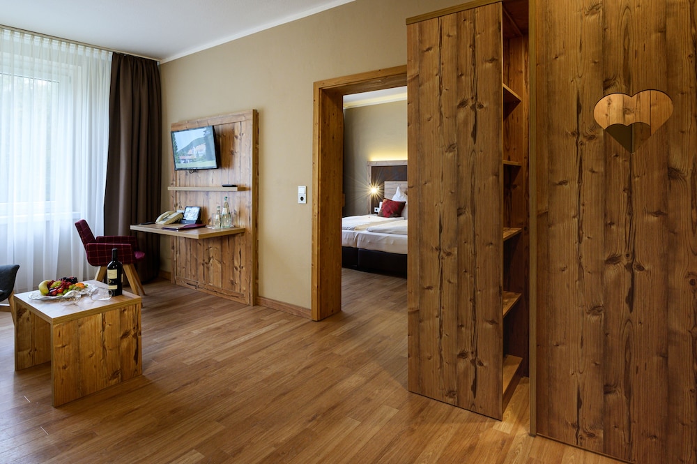 Waldhotel Berghof 16/46