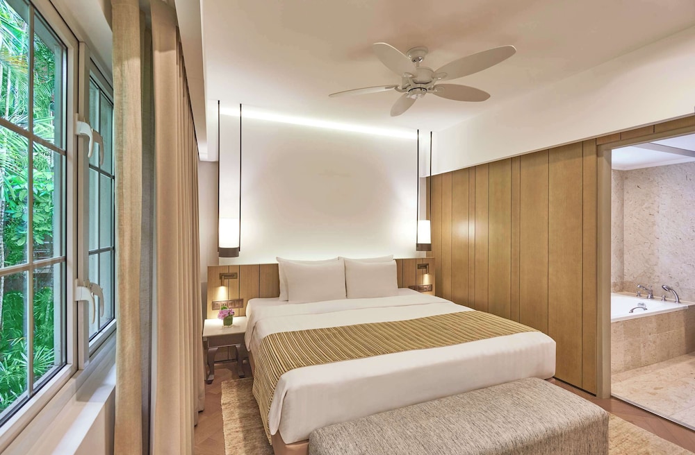 Goodwood Park Hotel 24/79