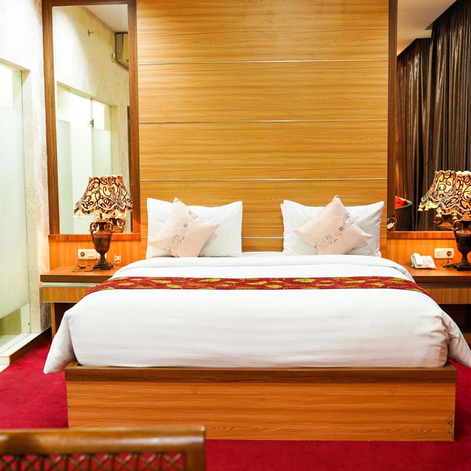 Grand Buana Lestari Hotel 6/35