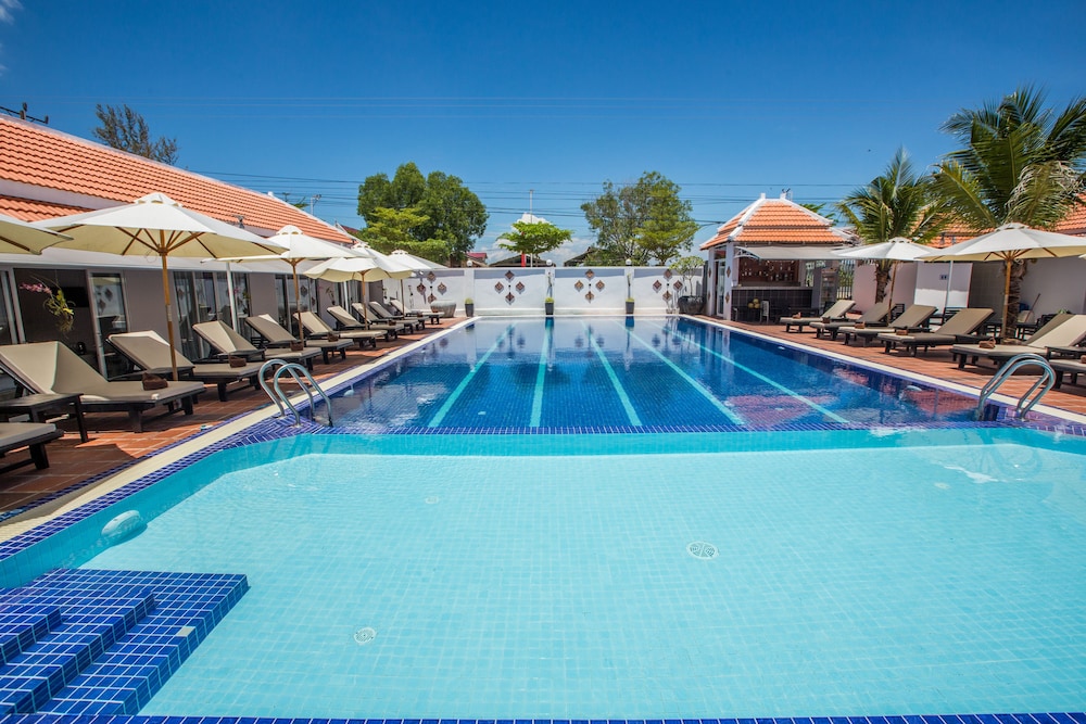Good Time Resort 33/52