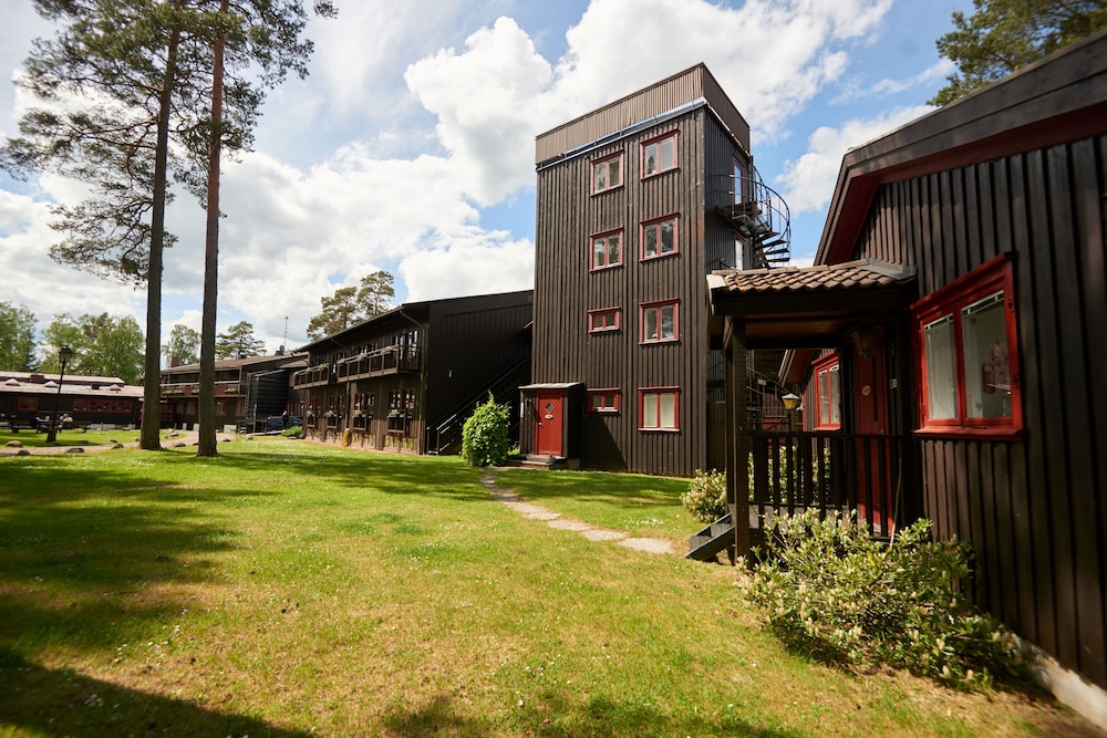 Hotel Mullsjo 36/50