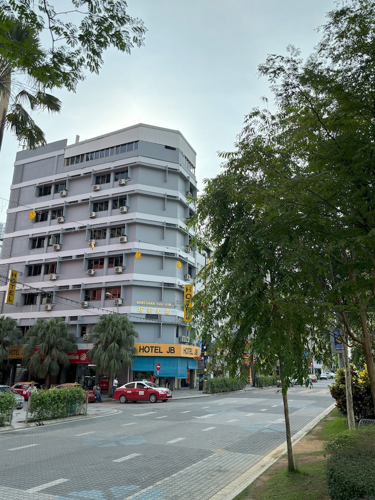 Hotel J.B. 18/19