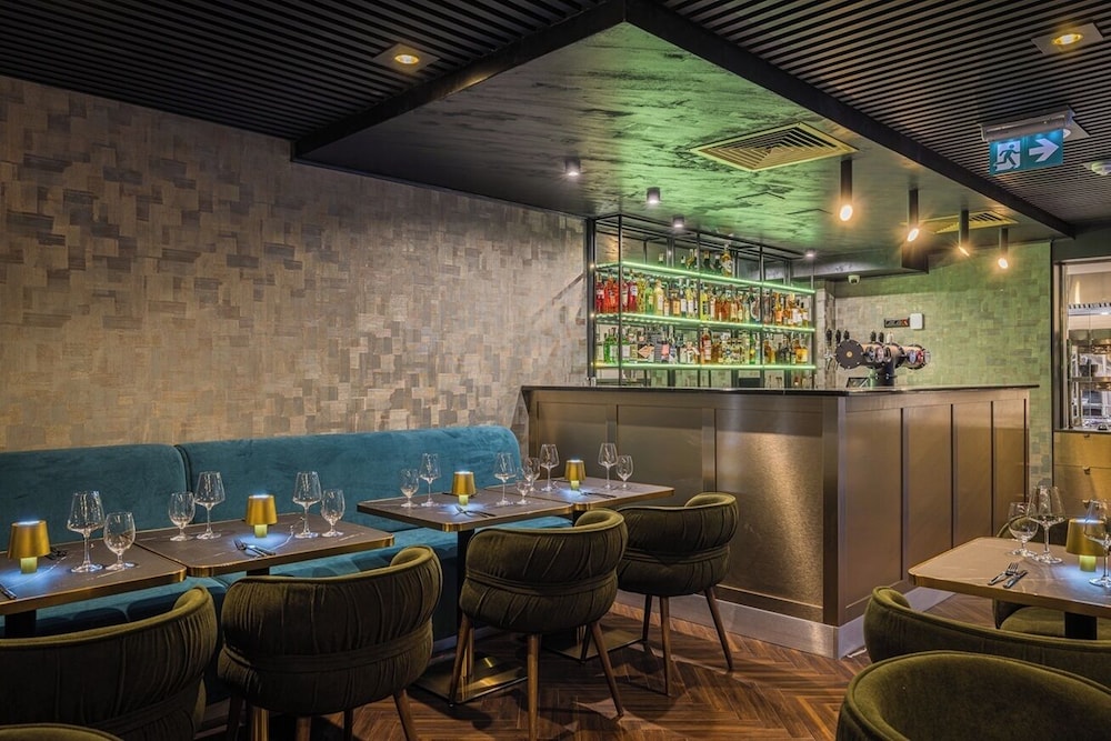 Hotel Allora 38/48