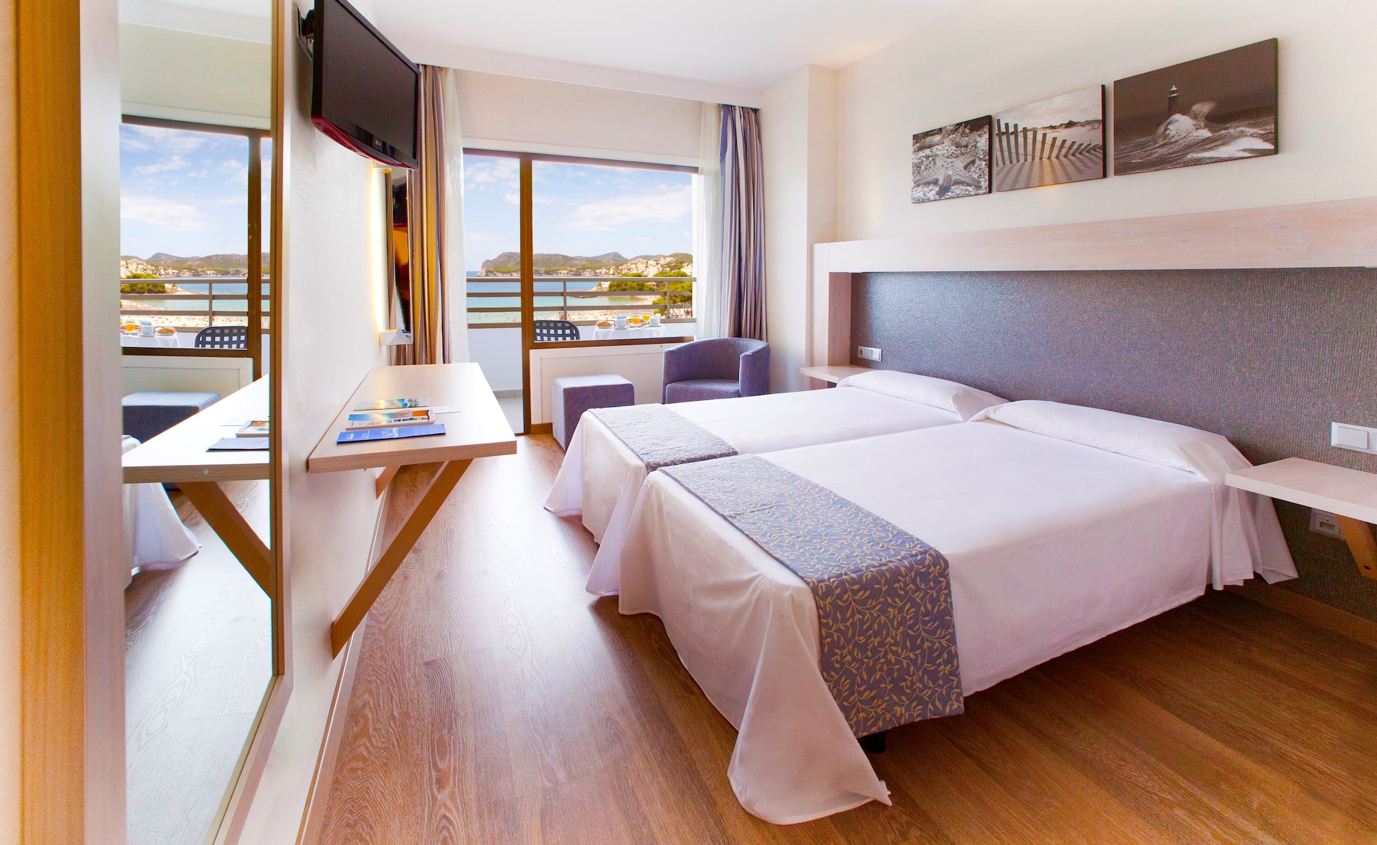 Twin Sea View