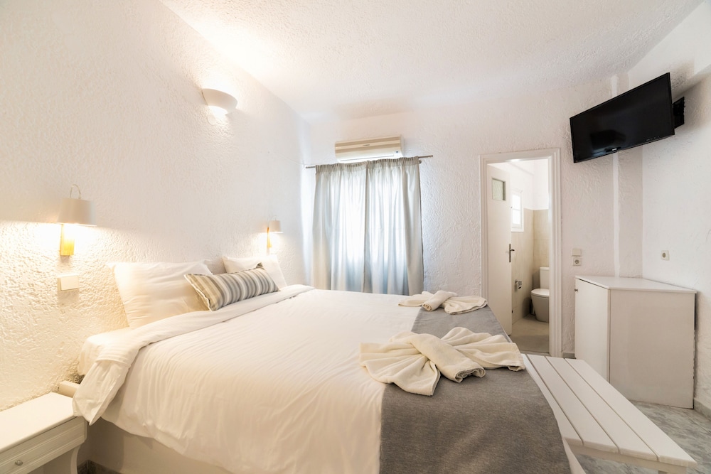 Artemis Suites Formerly Artemis Studios Megalochori 26/75