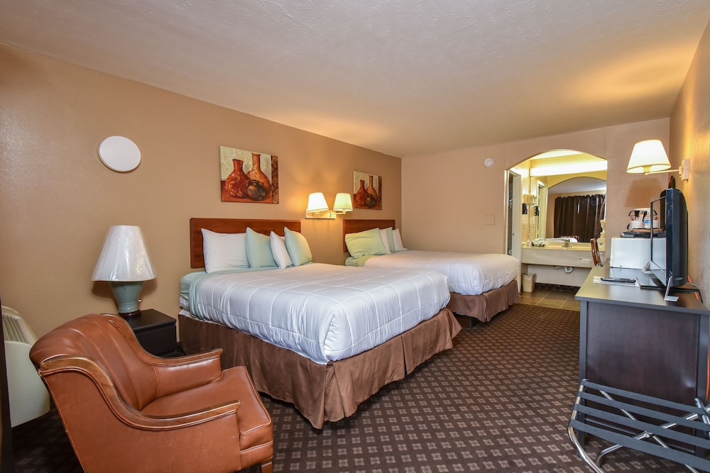 Americas Best Value Inn & Suites Williamstown 25/61