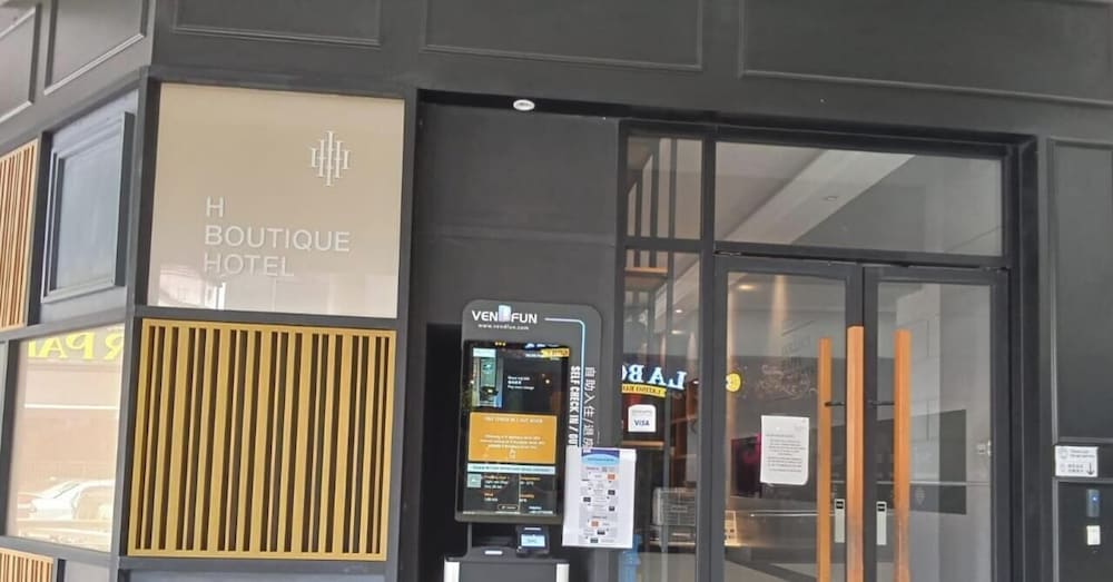 H Boutique Hotel Kota Damansara 32/45