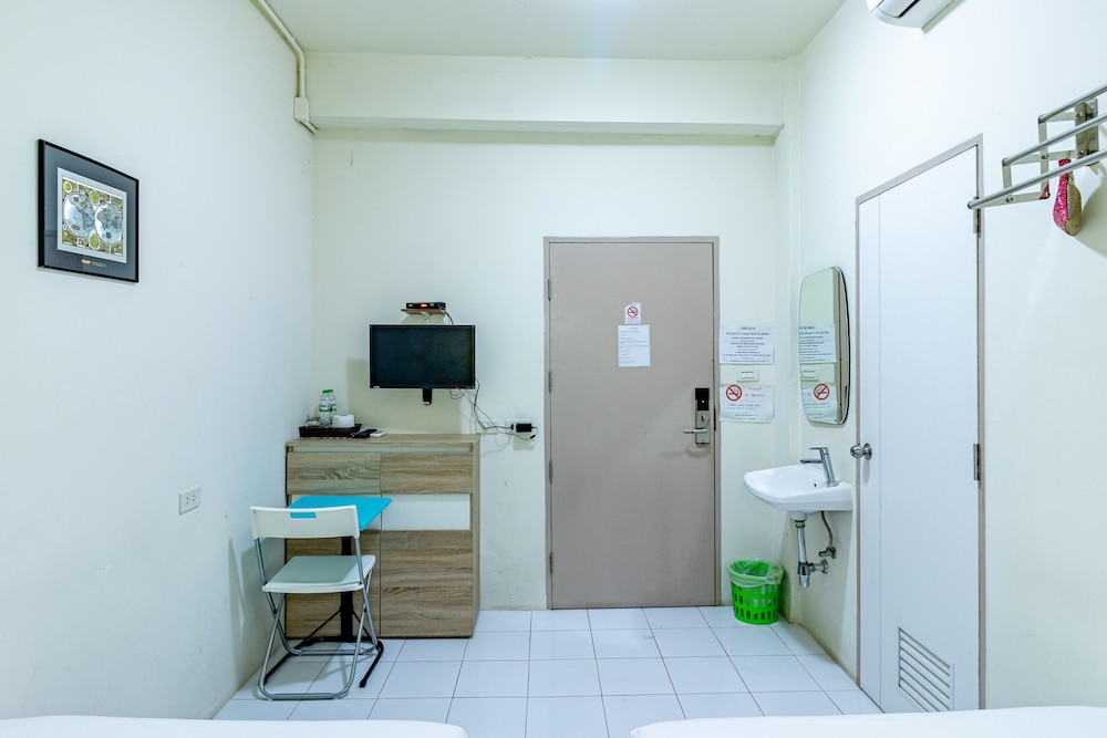 Sleep Dee Hostel 38/74