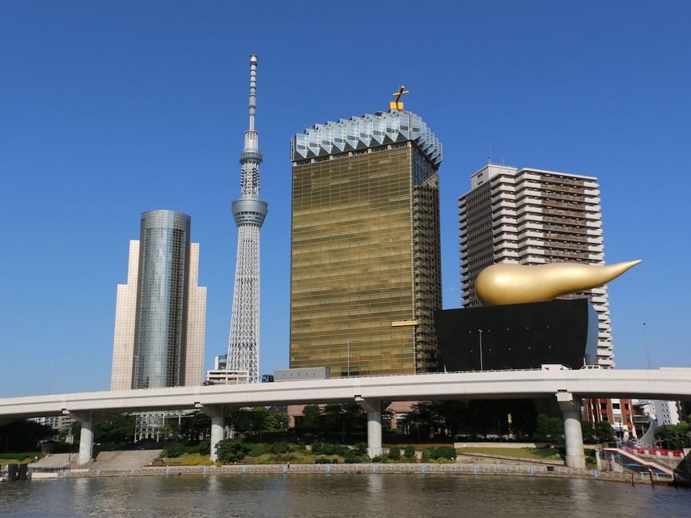 Sakura Sky Hotel 48/50