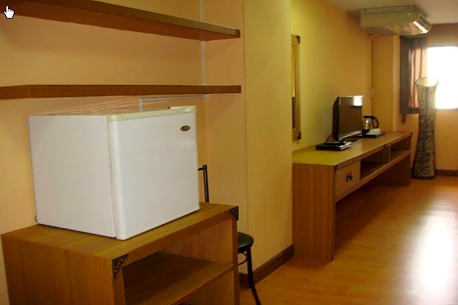 King Royal Garden Inn 7/32