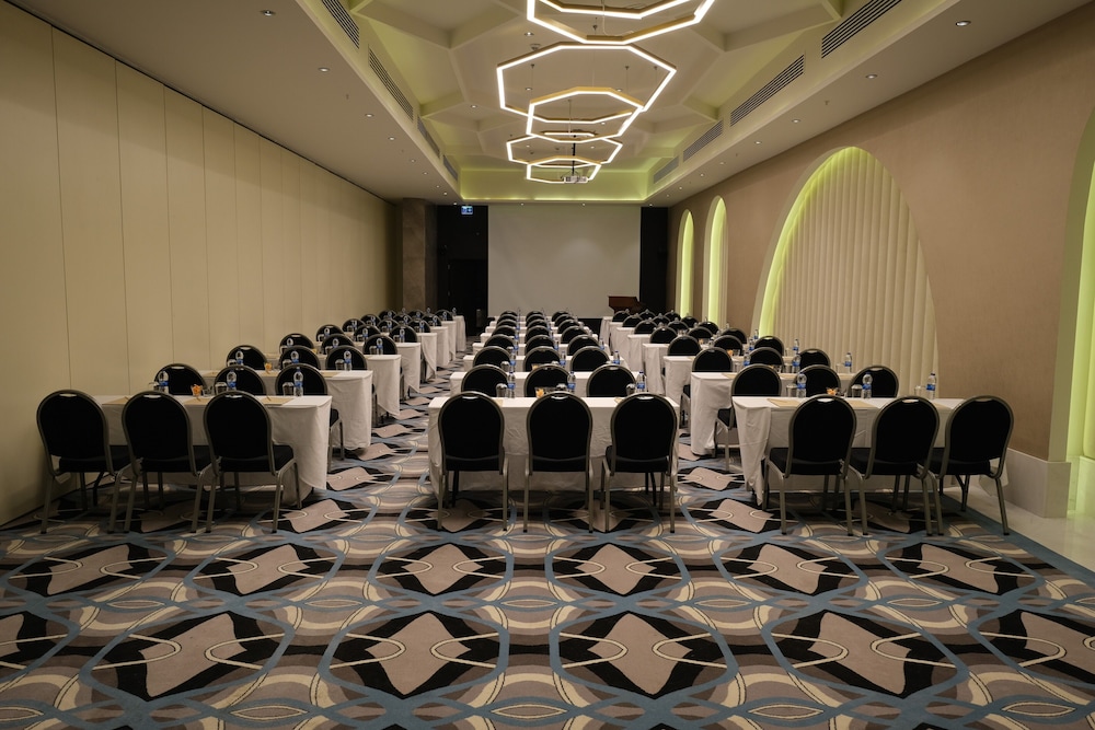 DoubleTree by Hilton Antalya-Kemer All-Inclusive Resort 61/73
