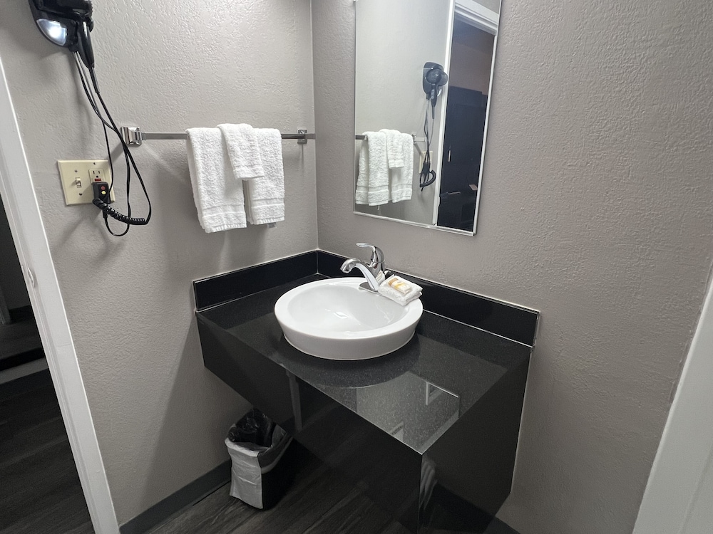 Motel6 Ely, NV 25/31