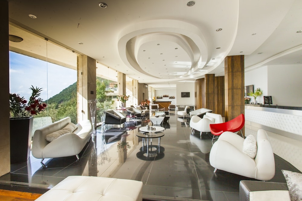 LE TOURNANT HOTEL & RESORT 41/54