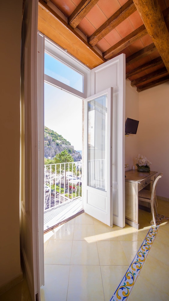 Villa Isabella 32/40
