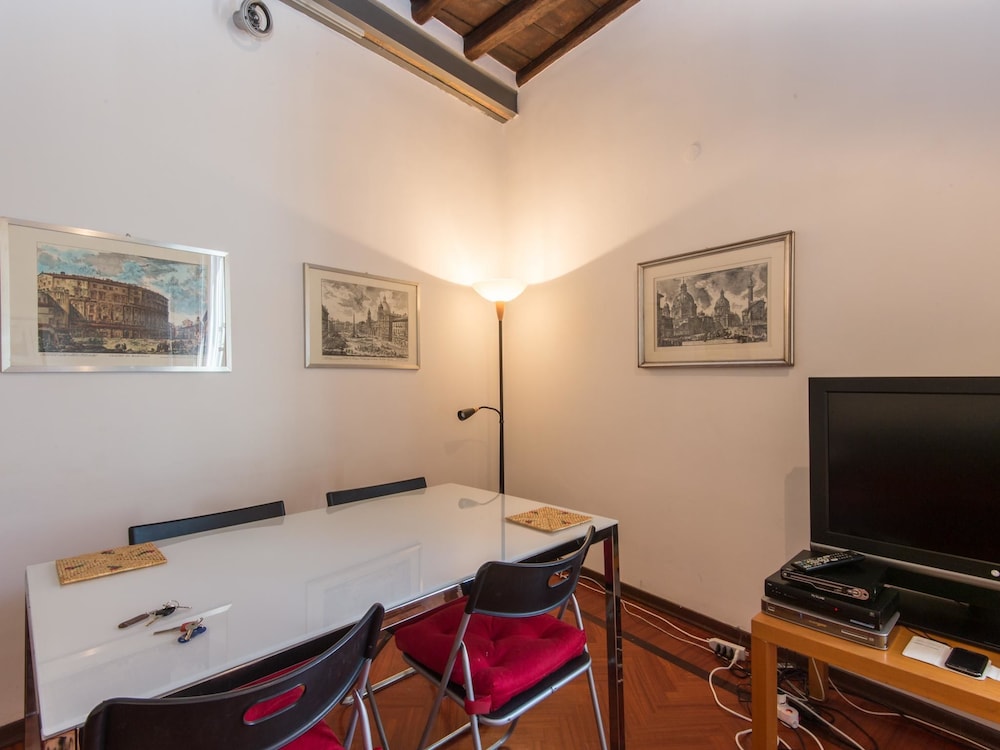 RSH Piazza Navona Charming Apartment 2 13/22