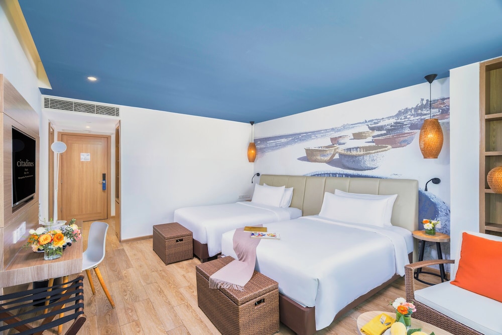 DELUXE OCEAN VIEW TWIN