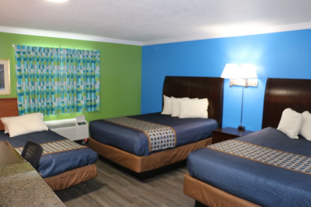 Amber Inn Motel Le Mars 16/49