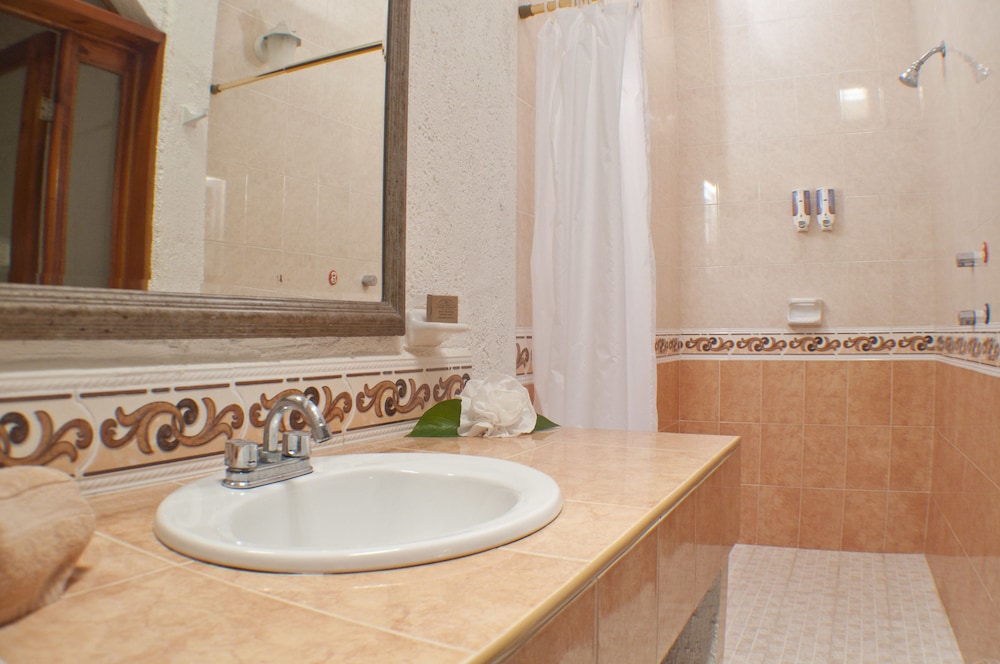 Eco Hotel El Rey del Caribe 48/50