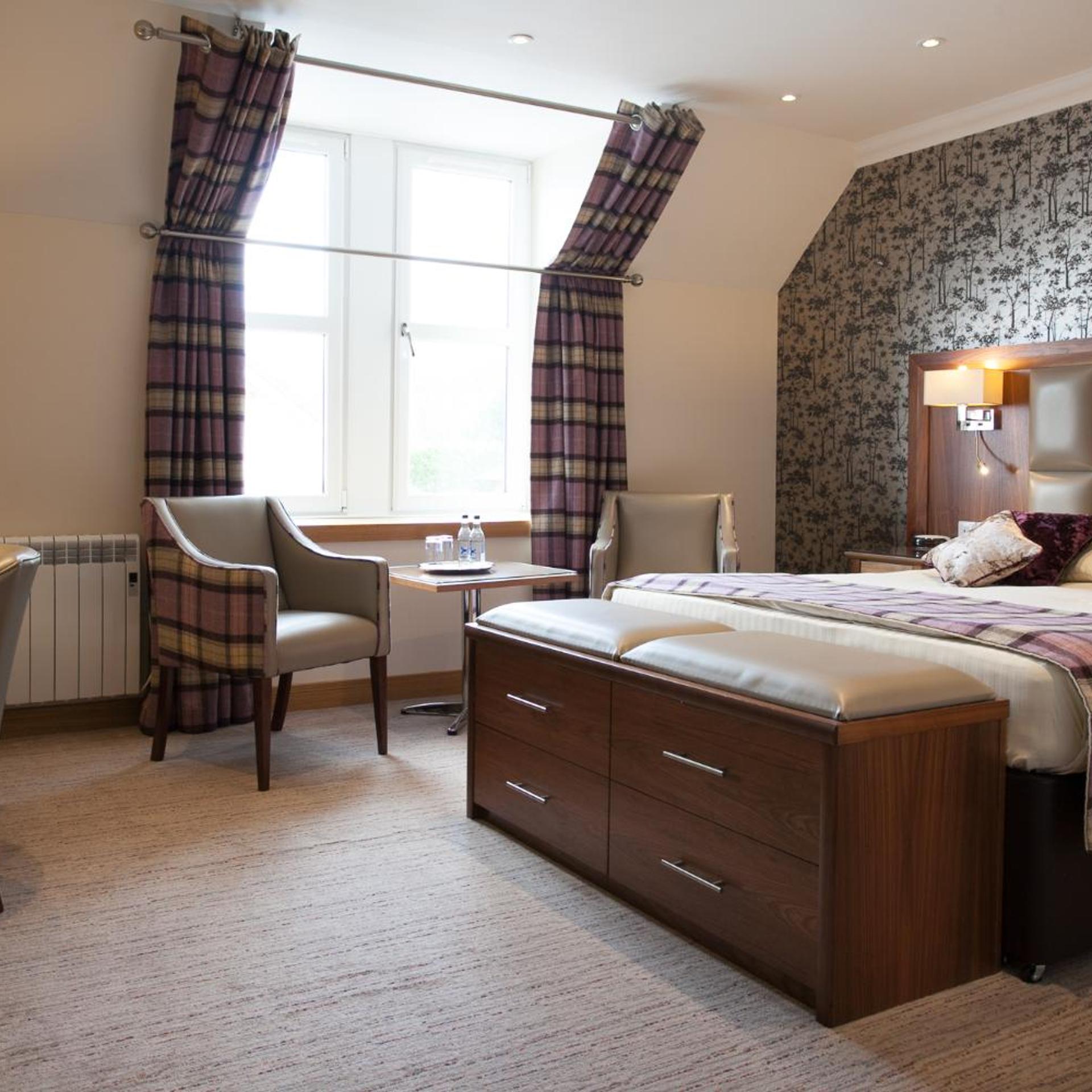 Cruachan Hotel 17/55