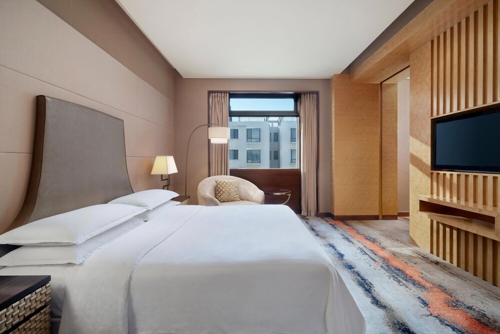 Sheraton Xi An North City Hotel 18/48