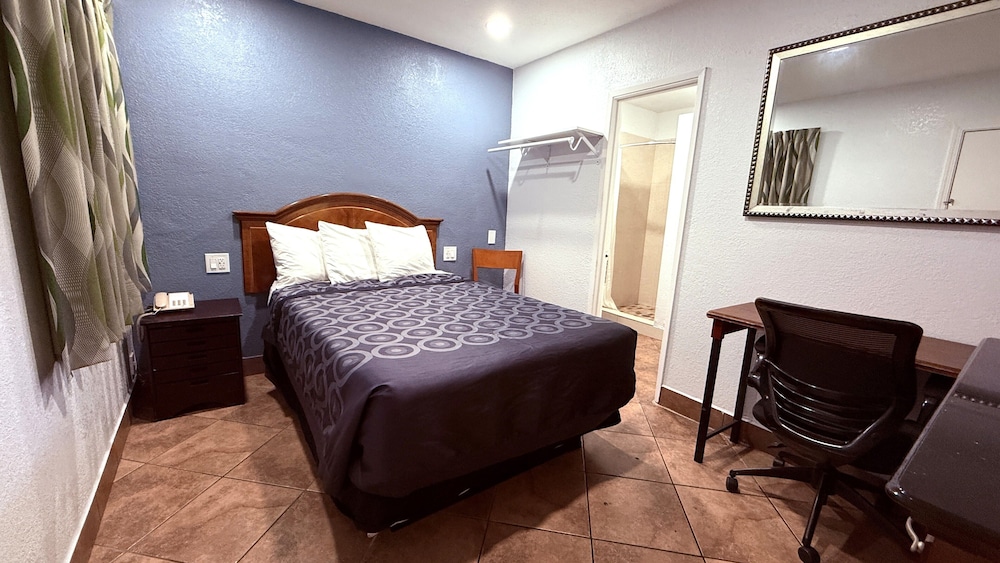 Hitching Post Studios Inn 24/63