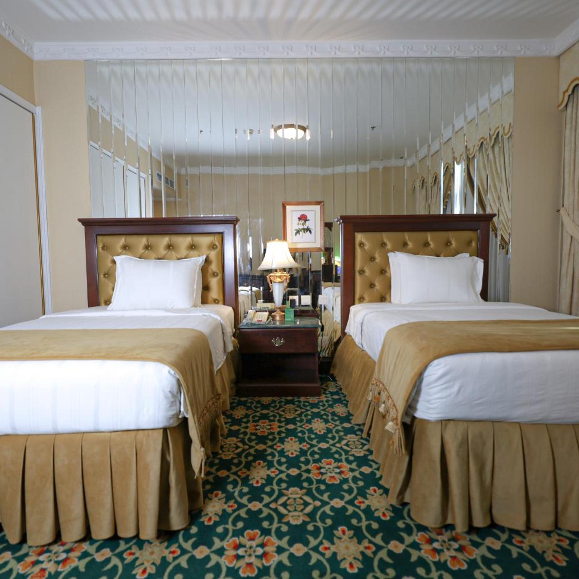 Premium Suite Twin bed