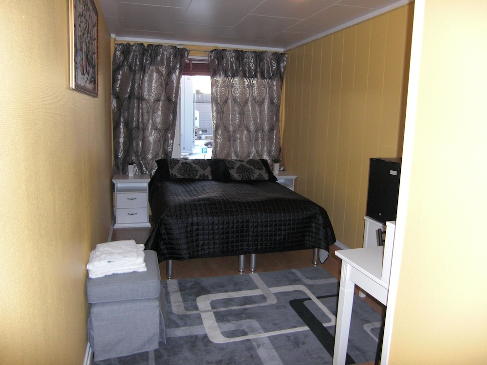 Barents Frokosthotell 41/60