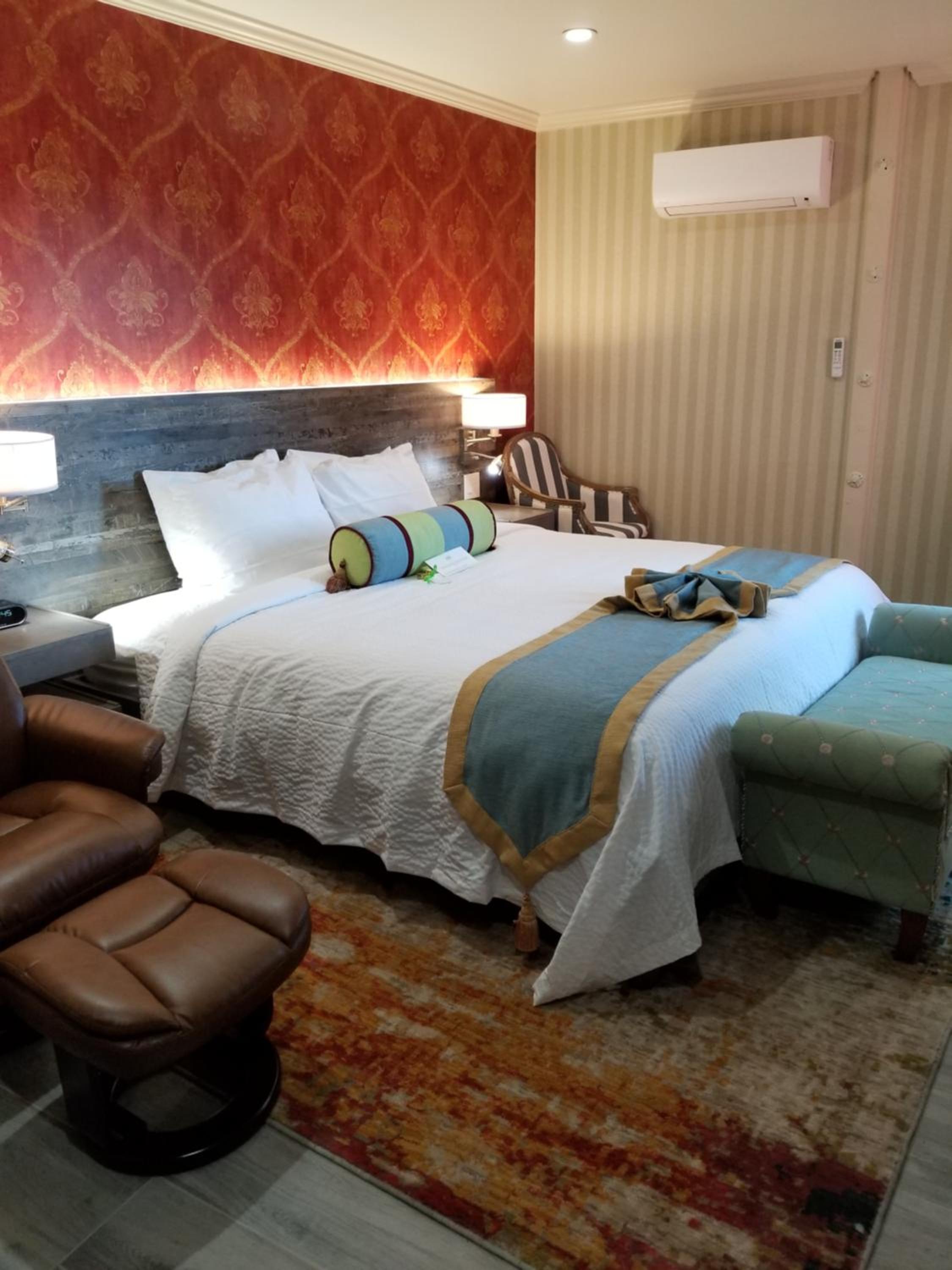 Suite, King Bed, Sea View