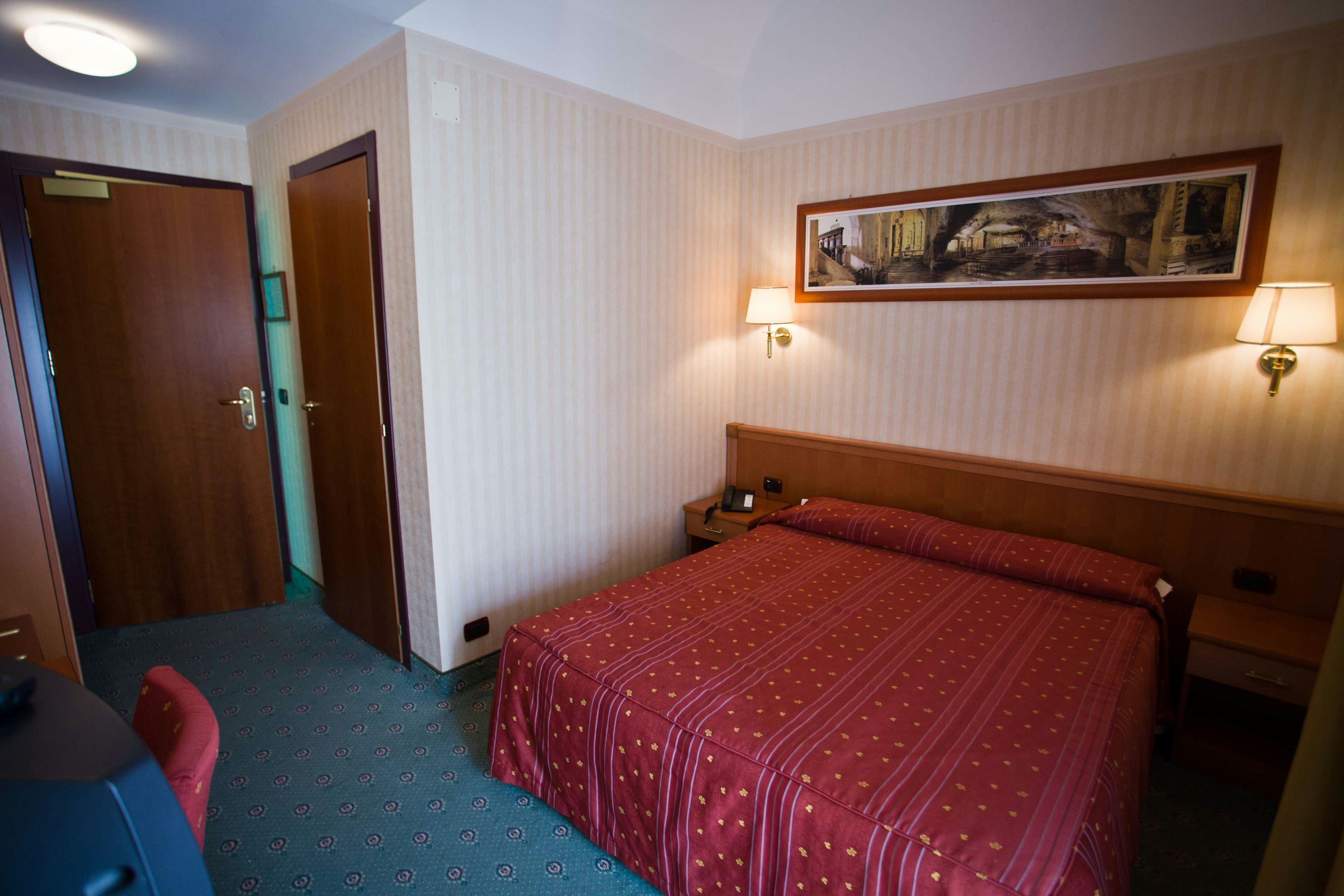 PALACE HOTEL SAN MICHELE 19/65