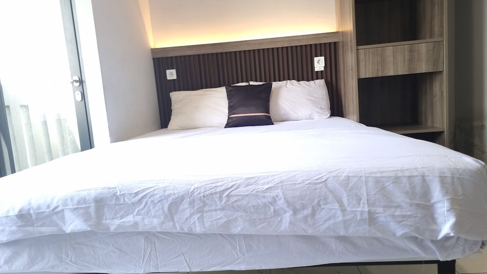 Hotel O cikarang at apartment Riverdale 31/48