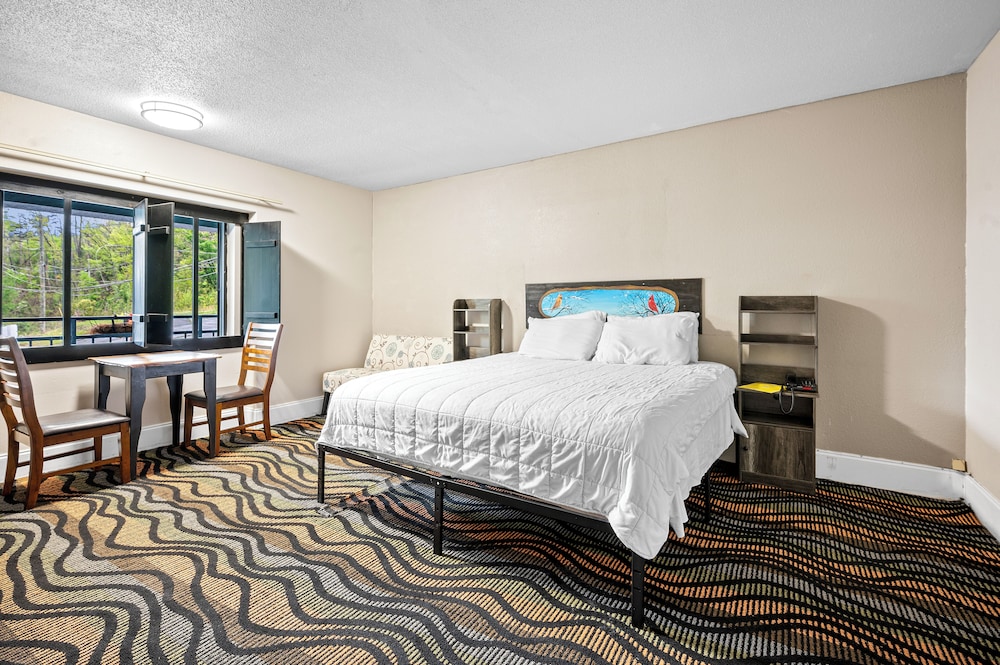 Country Town N Suites 27/65