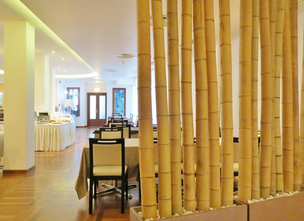Best Western Hotel Carlo Felice 6/56