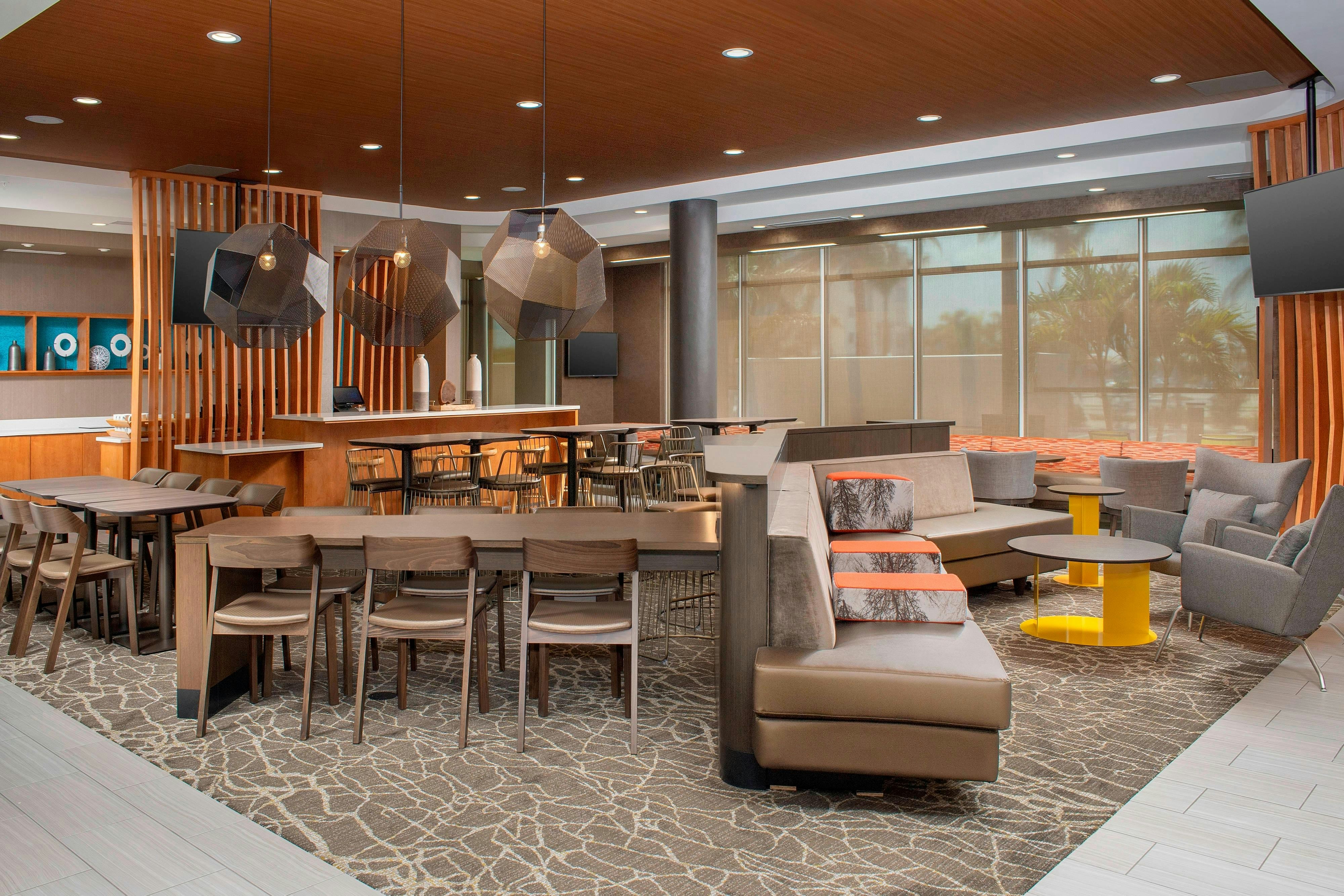 SpringHill Suites by Marriott Punta Gorda Harborside 21/35