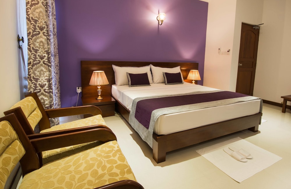 Ceyloni Inn 22/58