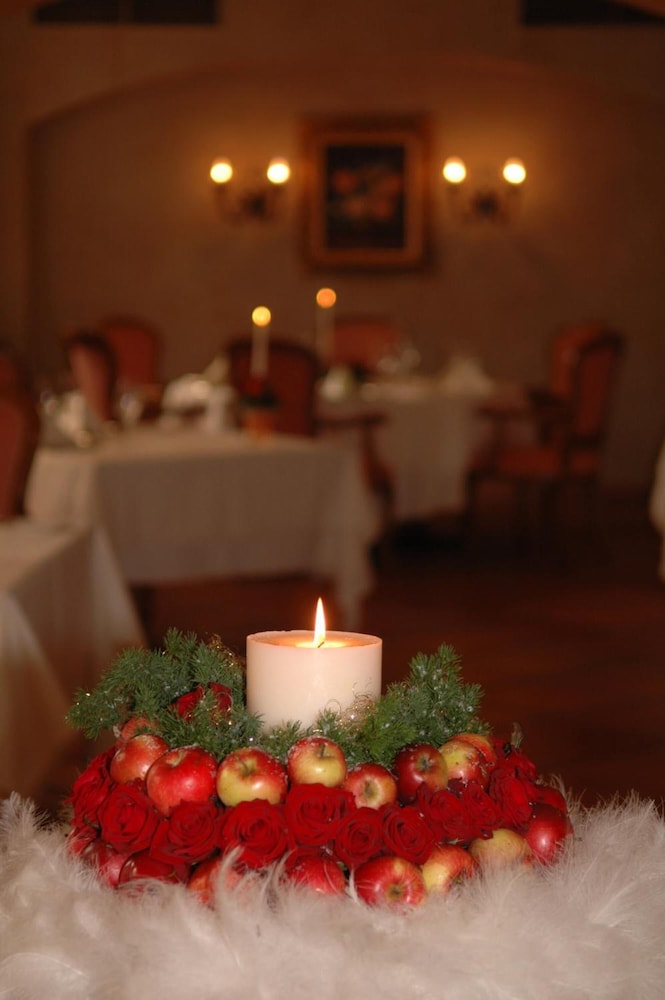 Geniesser Hotel Altes Gymnasium 17/50