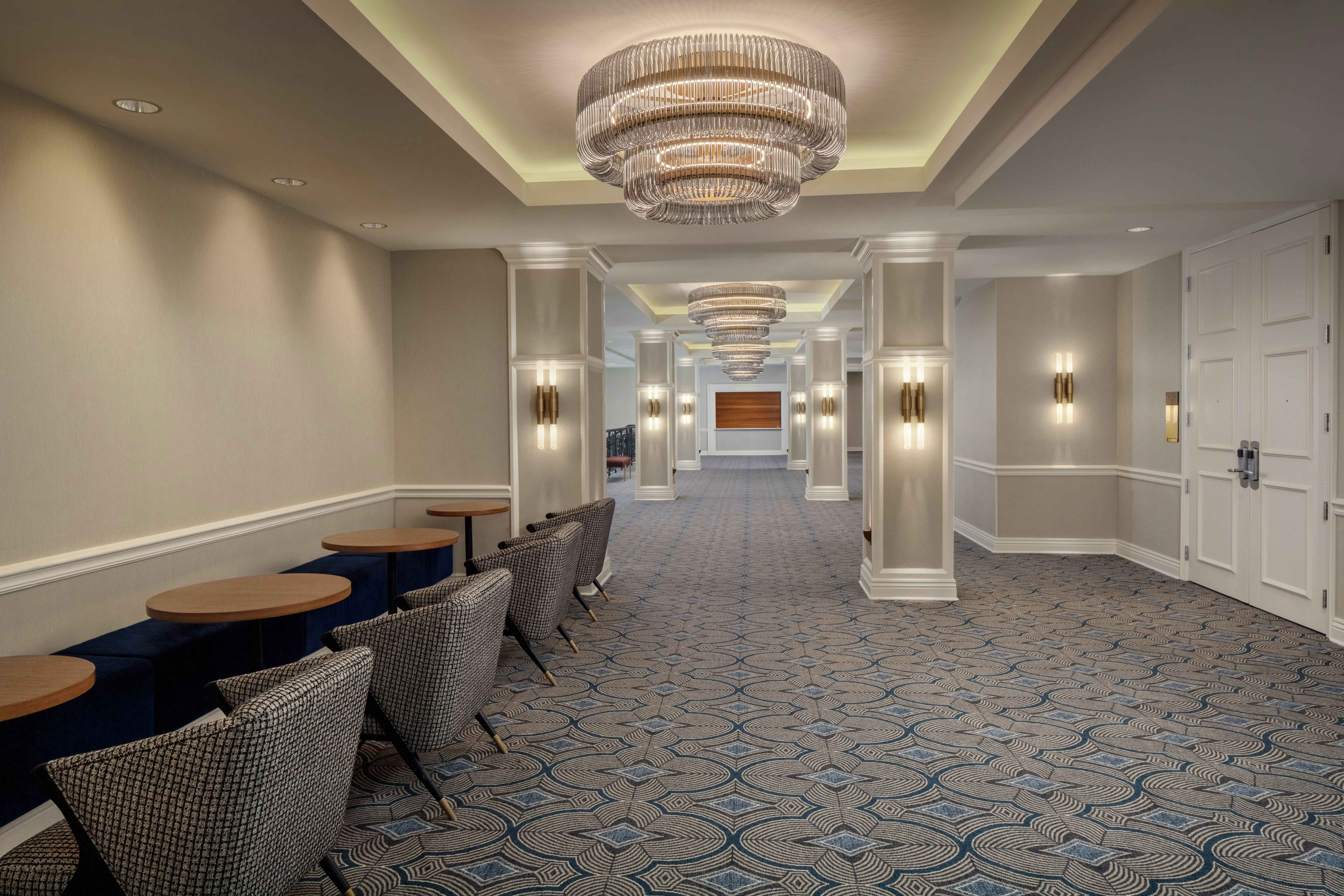 THE SKIRVIN HILTON OKLAHOMA CITY 28/65