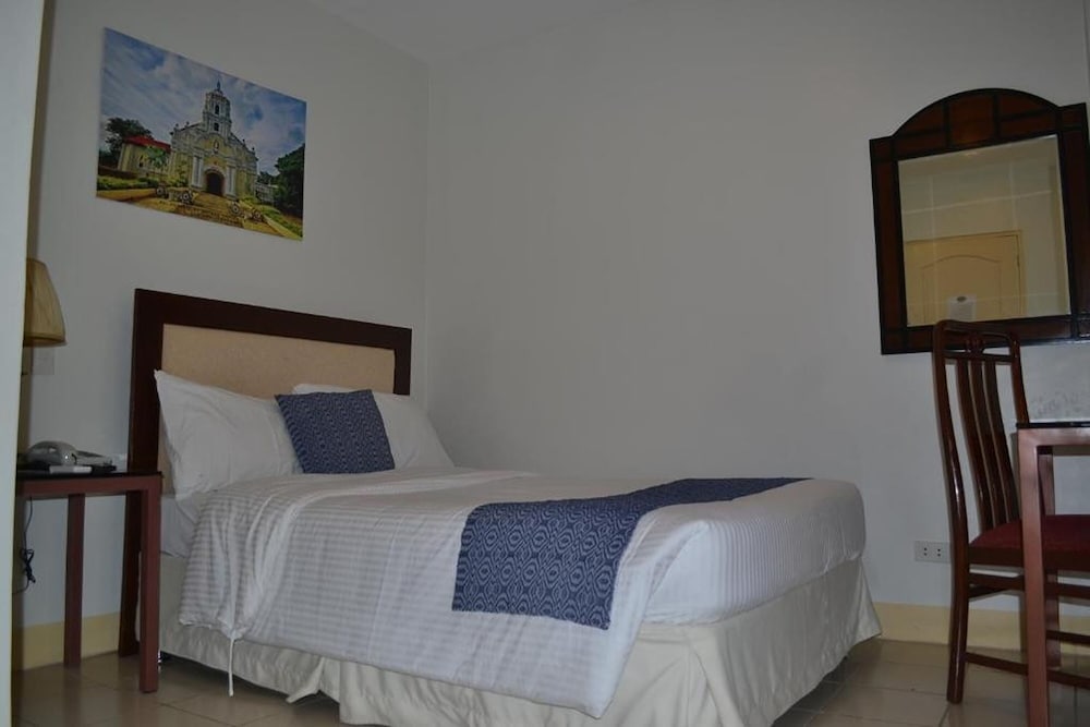 Metro Vigan Inn 42/70
