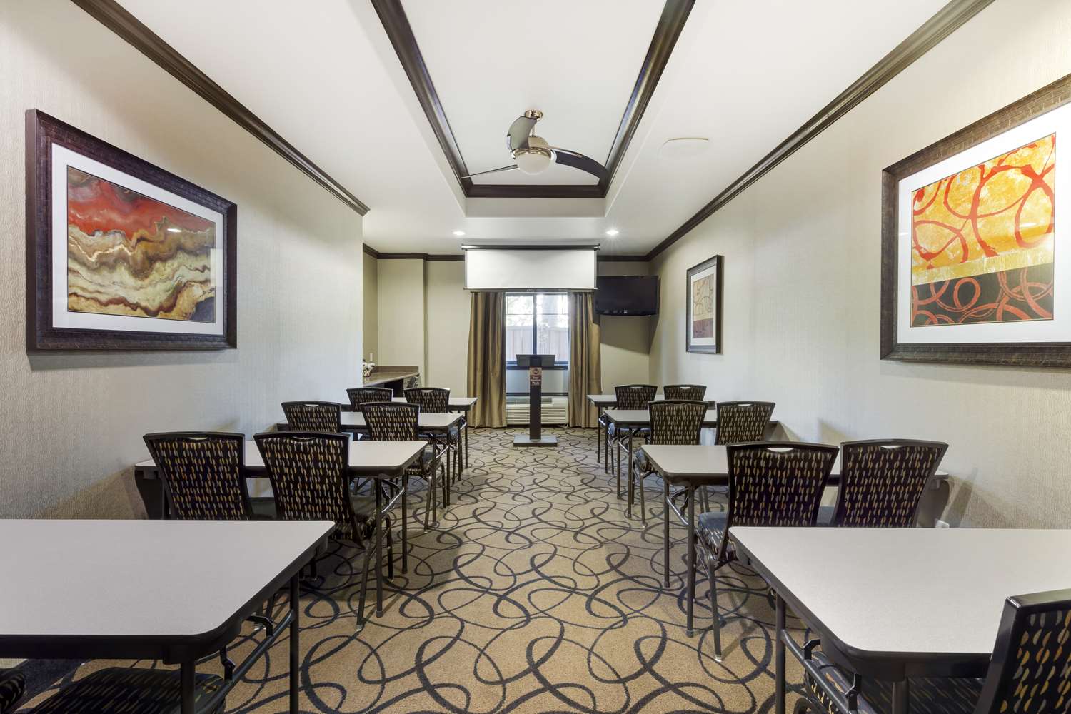 Best Western Plus Classic Inn And Suites 8/14