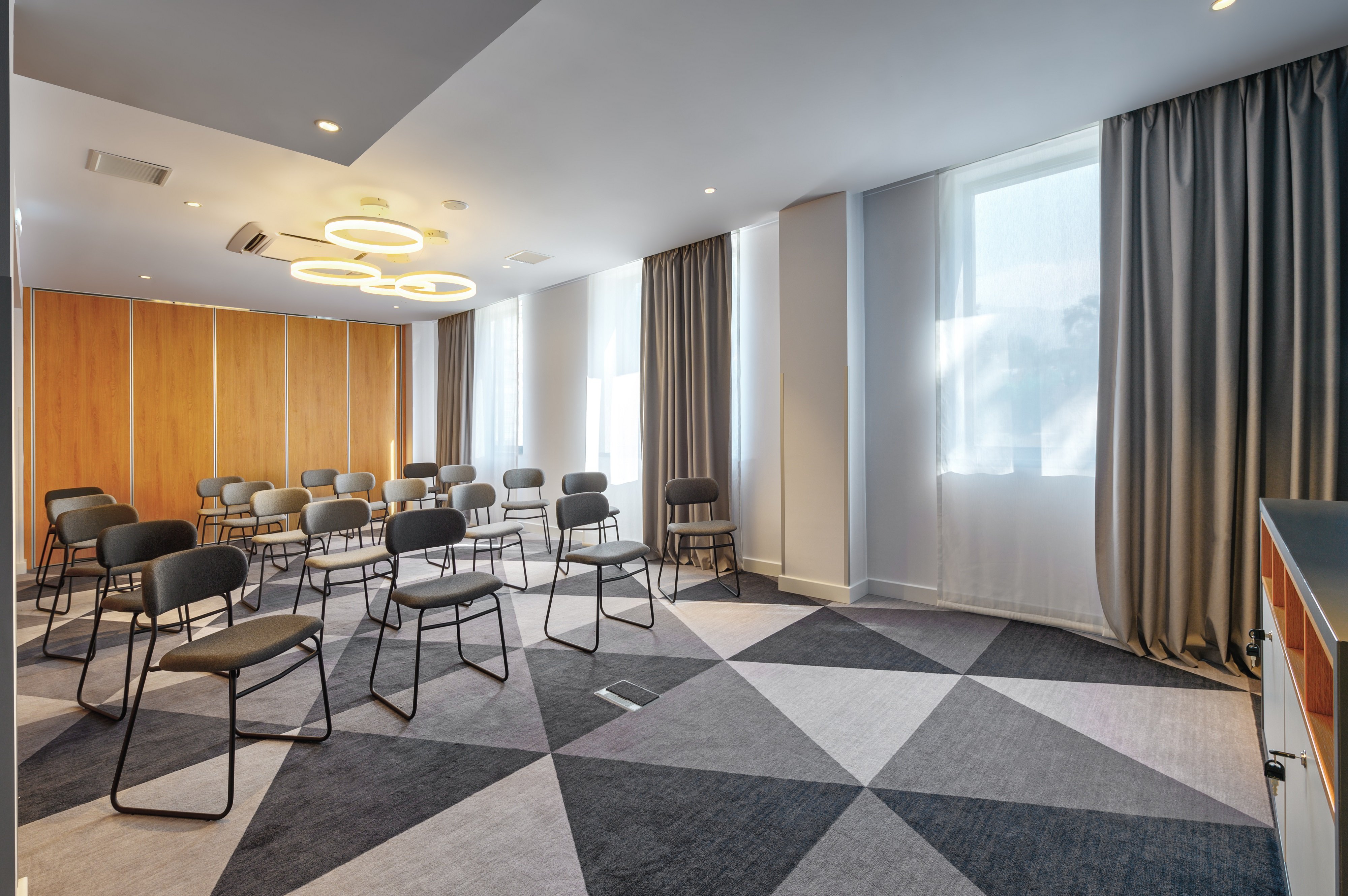 Holiday Inn Express - Almaty, an IHG Hotel 42/47