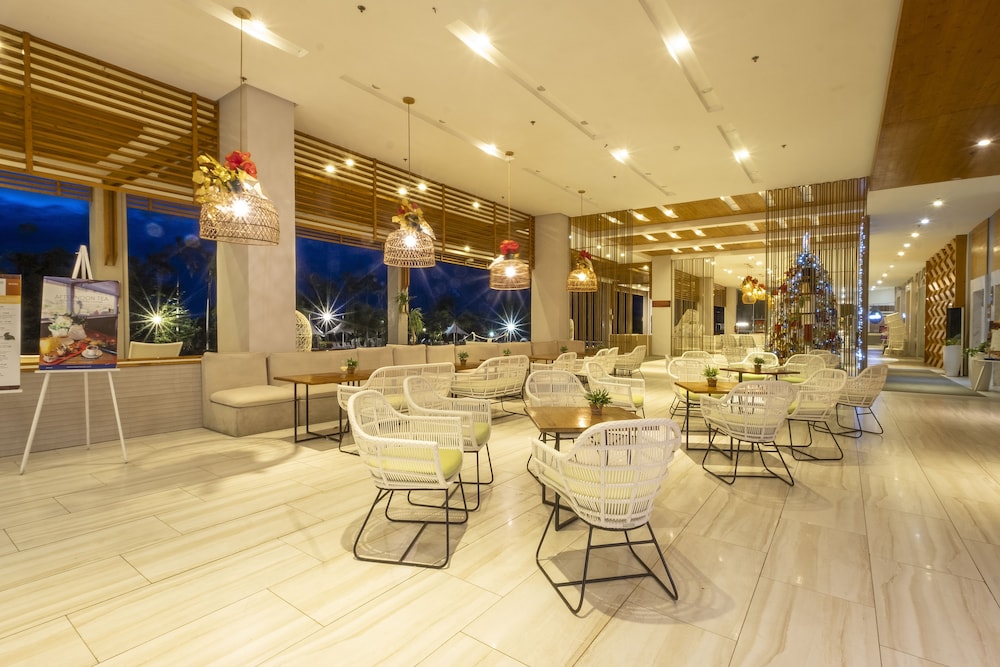 Solea Mactan Resort 35/50