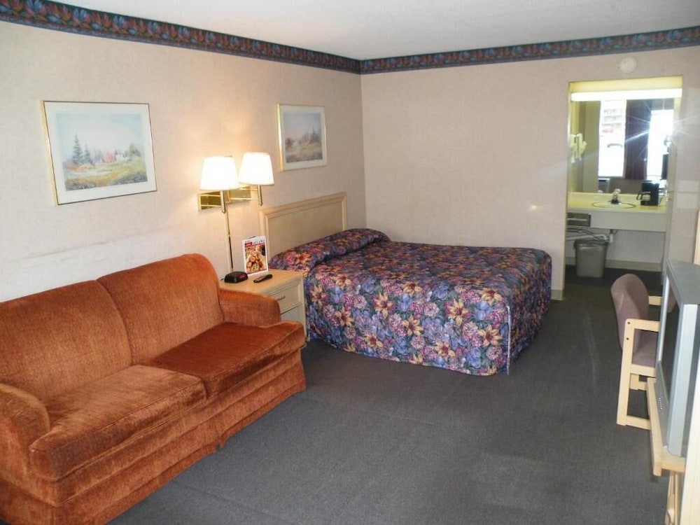 Green Valley Motel 26/53